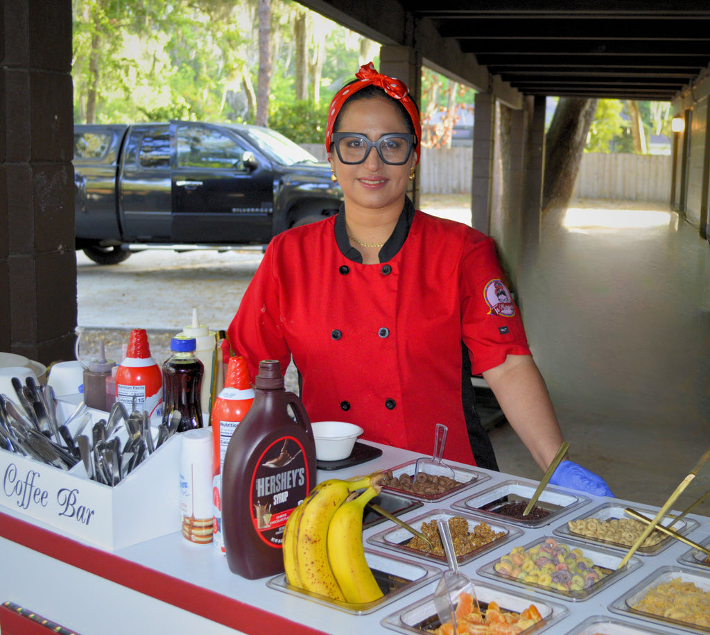 RENTA DE CARRITOS PARA EVENTOS  (cake bar )